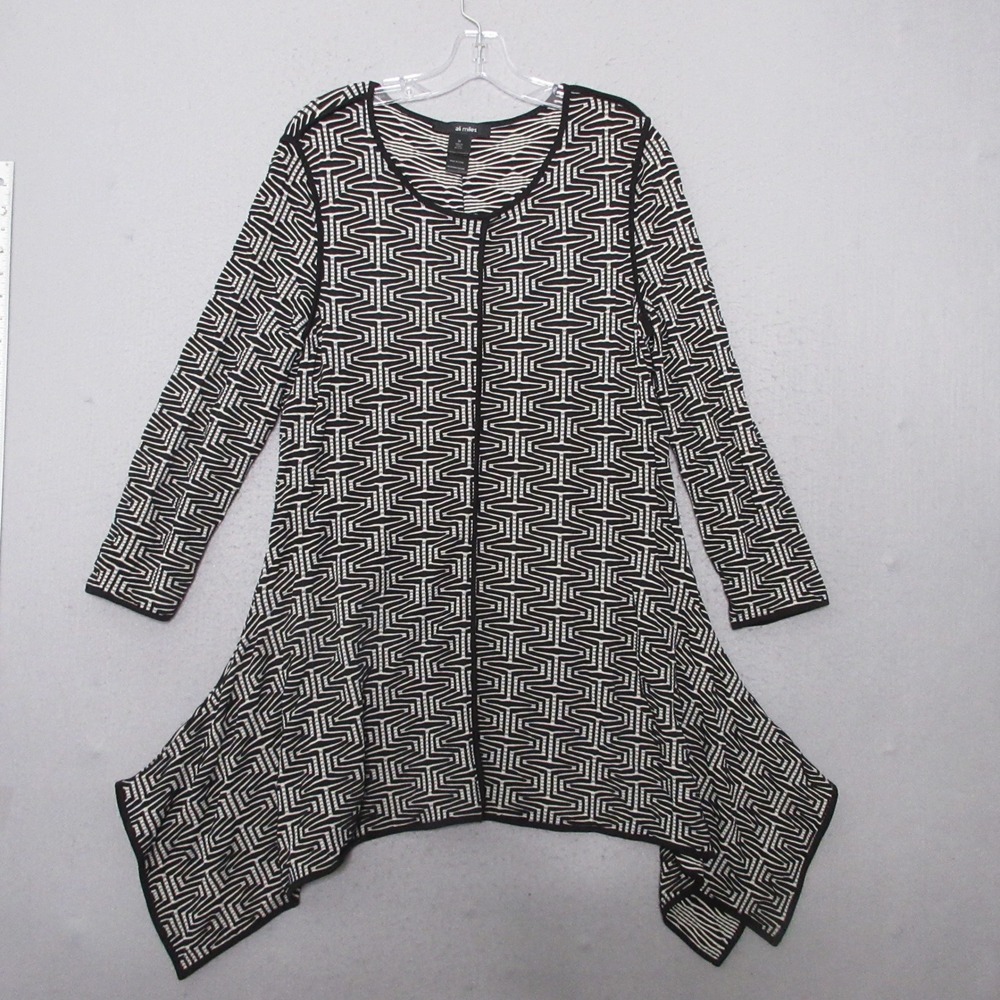 Ali Miles Top Tunic Medium Black White Geometric Artsy‎ Asymmetrical Lagenlook